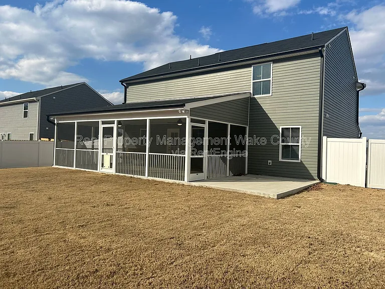 262 Hunting Wood Dr — Photo 33