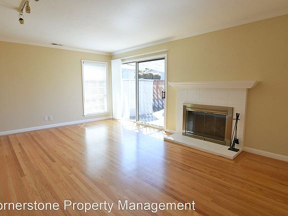 5th image of 791 Aurora Ave