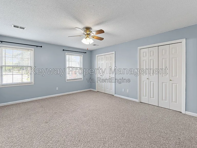 344 Folkstone Cir — Photo 13