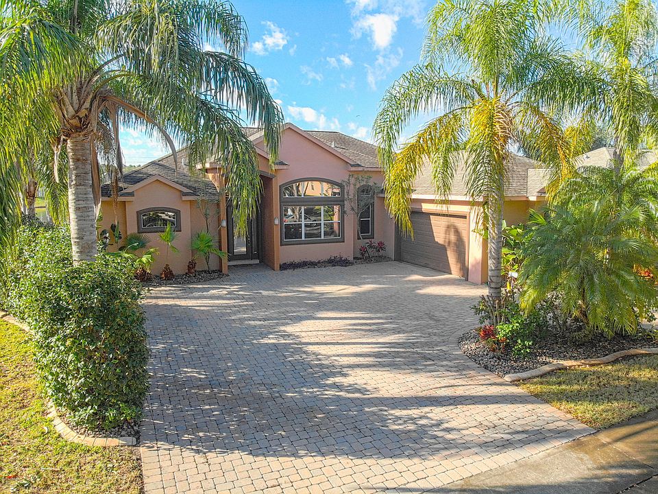 1st image of 4244 Hidden Lake Dr