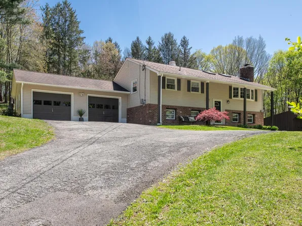 163 Smith Road, Poughkeepsie, NY 12603