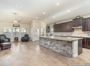 1703 Village Spgs, New Braunfels, TX 78130