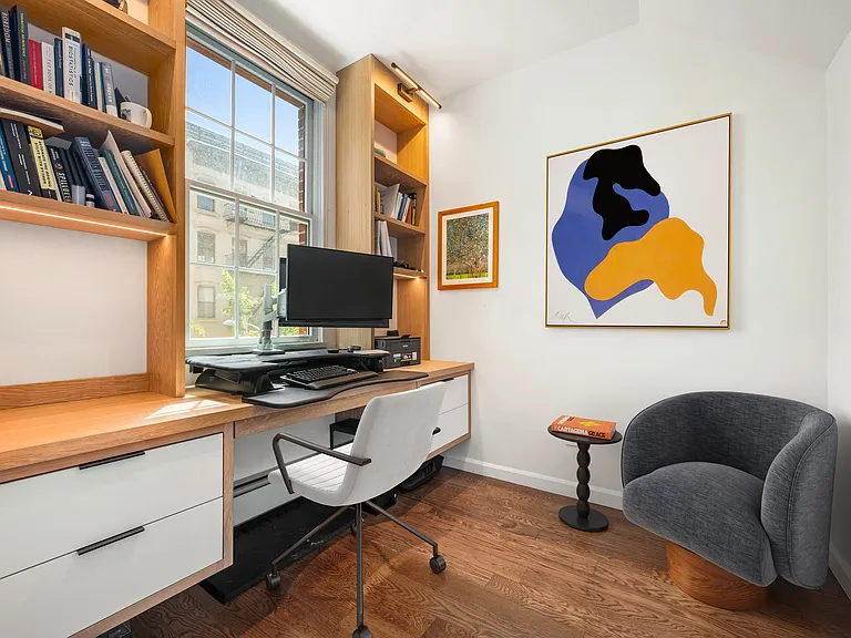 407 E 12th St #3FE — Photo 10