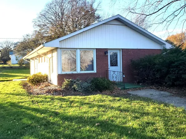 320 East St, Latimer, IA 50452