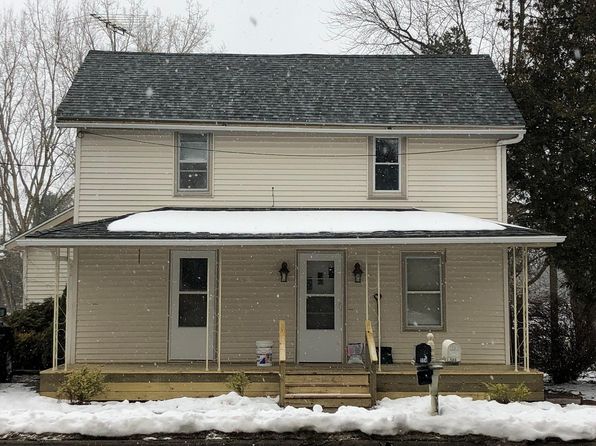 500 E Grand River Rd