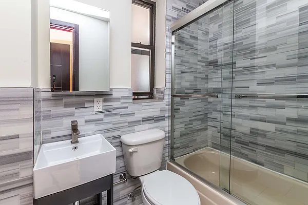 Rented by Clove Realty LLC | media 3