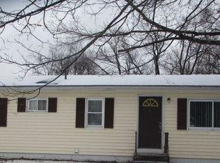 16 Partridge Dr, Springfield, MA 01119