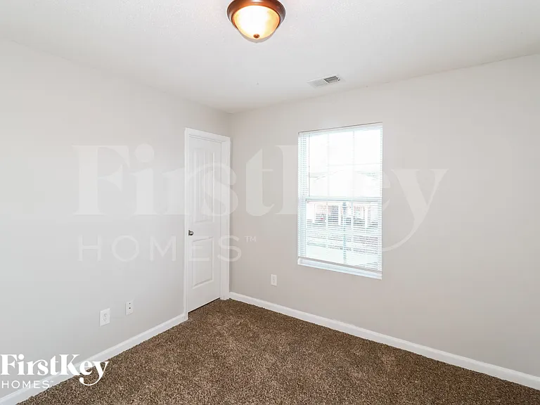 10225 Cottage Farms Dr — Photo 13