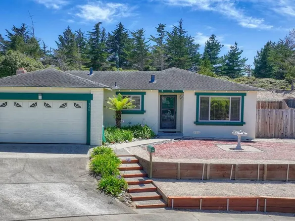 326 Parson Cir, Marina, CA 93933