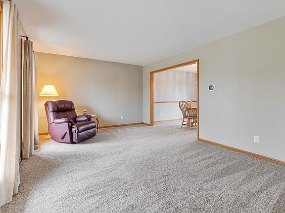 4th image of 1207 Bradford Cir