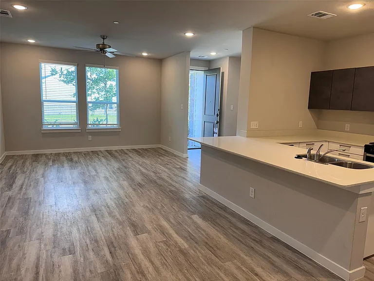 2354 Freshwater Ln — Photo 18
