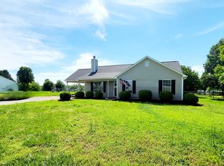 5465 Parris Bridge Rd, Boiling Springs, SC 29316