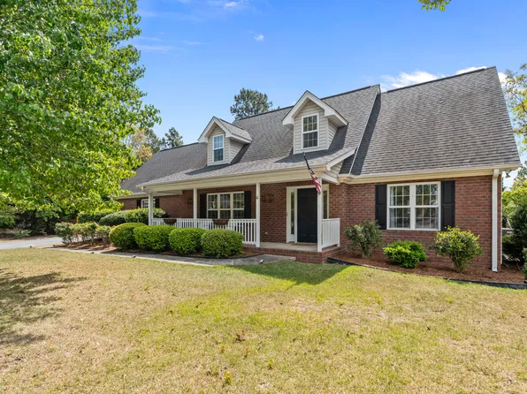 10 Tandem Dr, Pinehurst, NC 28374