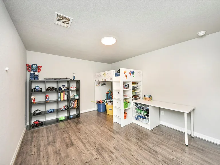 120 Chestnut Run Ct — Photo 33