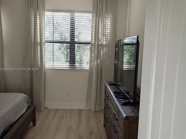 3329 NW 11th Ave #3329 — Photo 25