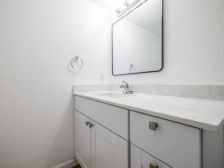 1305 Sylvan Meadows Dr #A — Photo 17