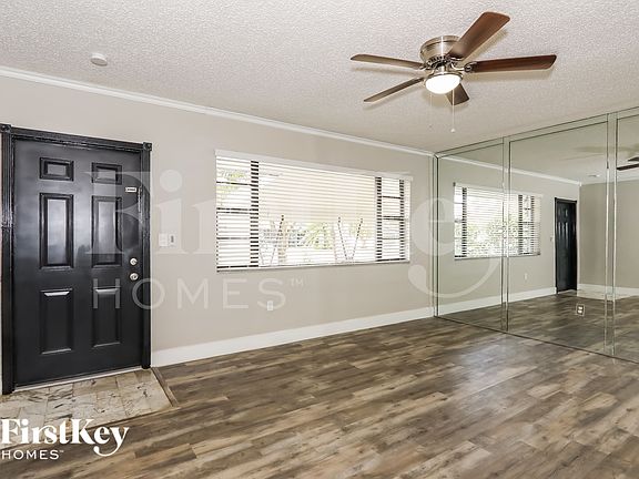 2nd image of 7000 SW 12th St