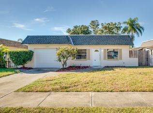 12306 Mallory Dr, Largo, FL 33774