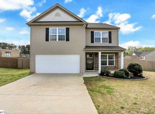 306 Beechnut Ct, Wellford, SC 29385