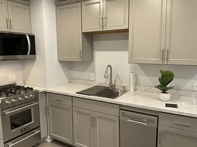 2 bed, 1600 sqft, $1,500 — Photo 3