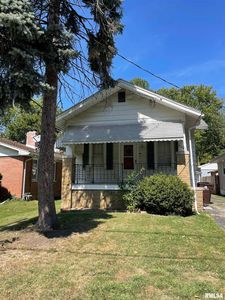 1101 E Melbourne Ave, Peoria, IL, 61603