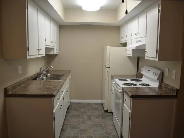 441 Woodside Trl #F-10, Decatur, IL 62521