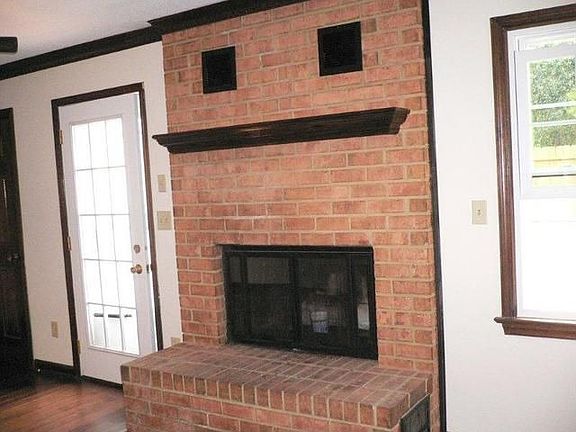 5th image of 1020 River Birch Ct