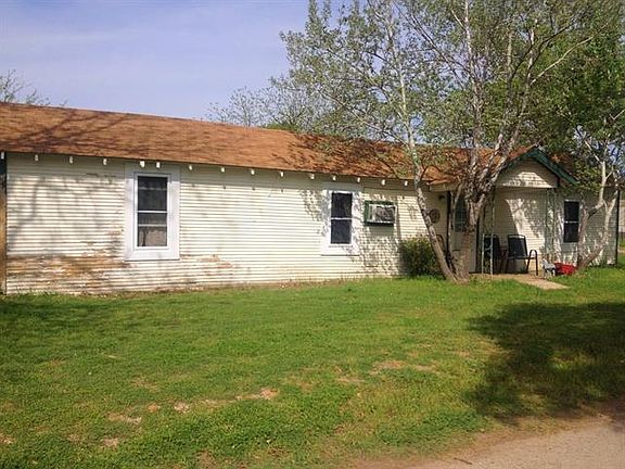 2nd image of 200 N Avenue B