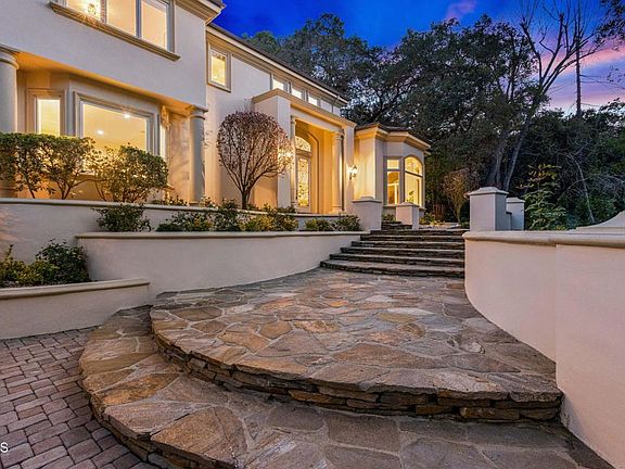 5th image of 4080 Dover Rd