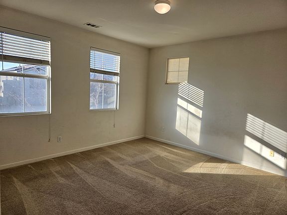 4th image of 1734 Silvershire Dr