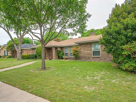 3rd image of 2205 Glen Forest Ln