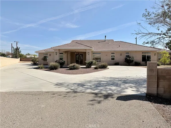 14640 Choco Ln, Apple Valley, CA 92307