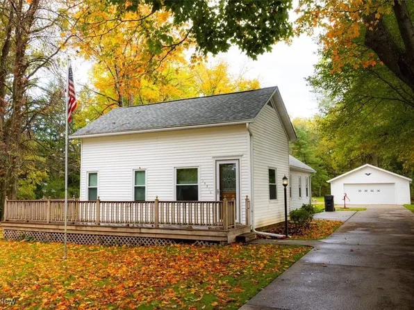 15316 South St, Wakeman, OH 44889