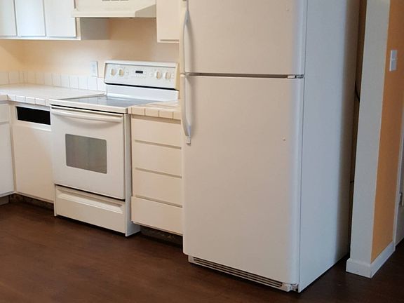 5th image of 1747 29th Avenue Ct