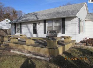 436 S Dirks St, Buhler, KS 67522