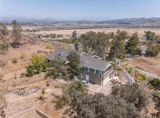 24500 Las Flores Dr, Canyon Lake, CA 92587