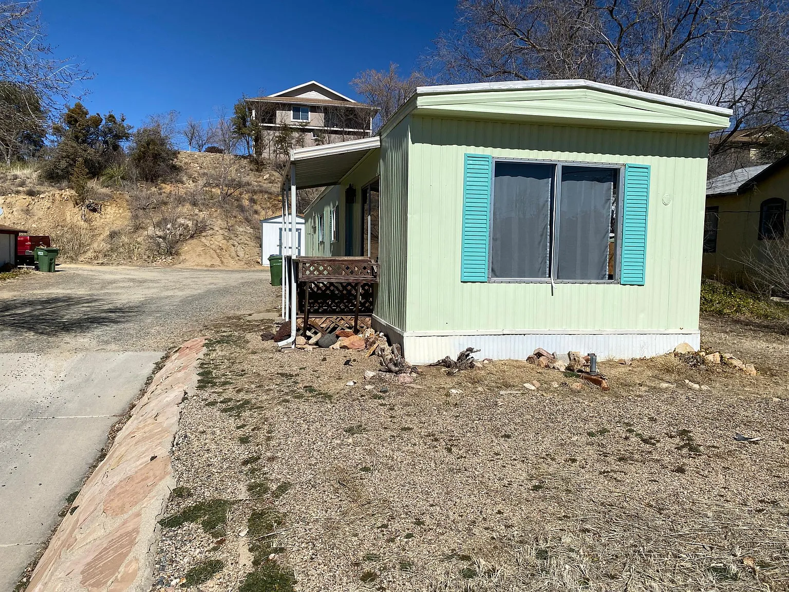 2 bed, 672 sqft, $1,225 — Photo 1