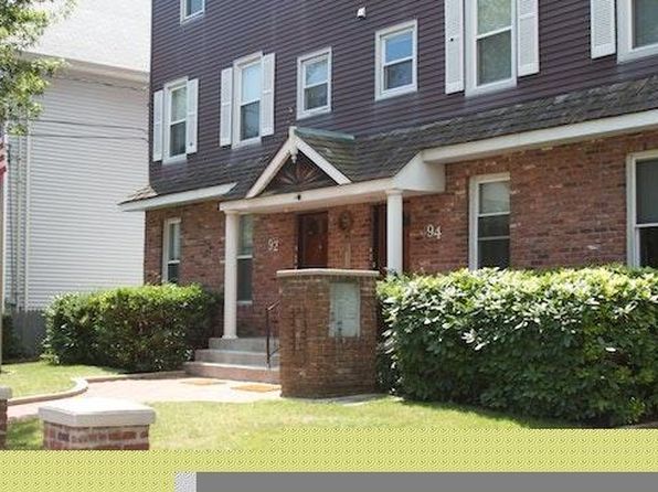 92 Edwards St APT 3