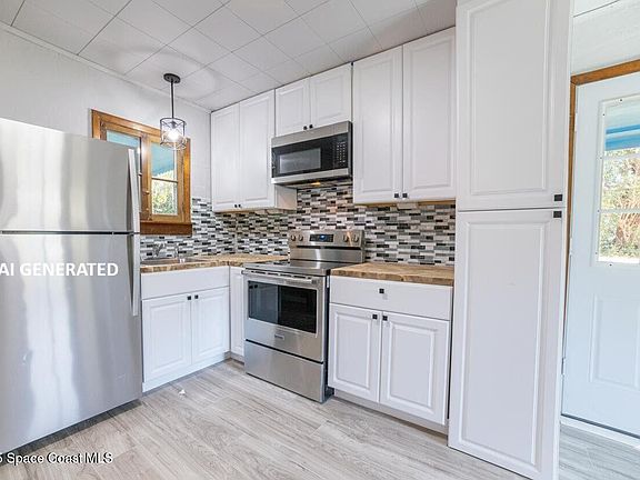 4th image of 302 W Virginia Dr