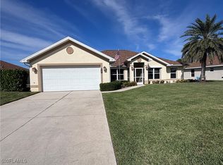 18271 Beauty Berry Ct, Lehigh Acres, FL 33972