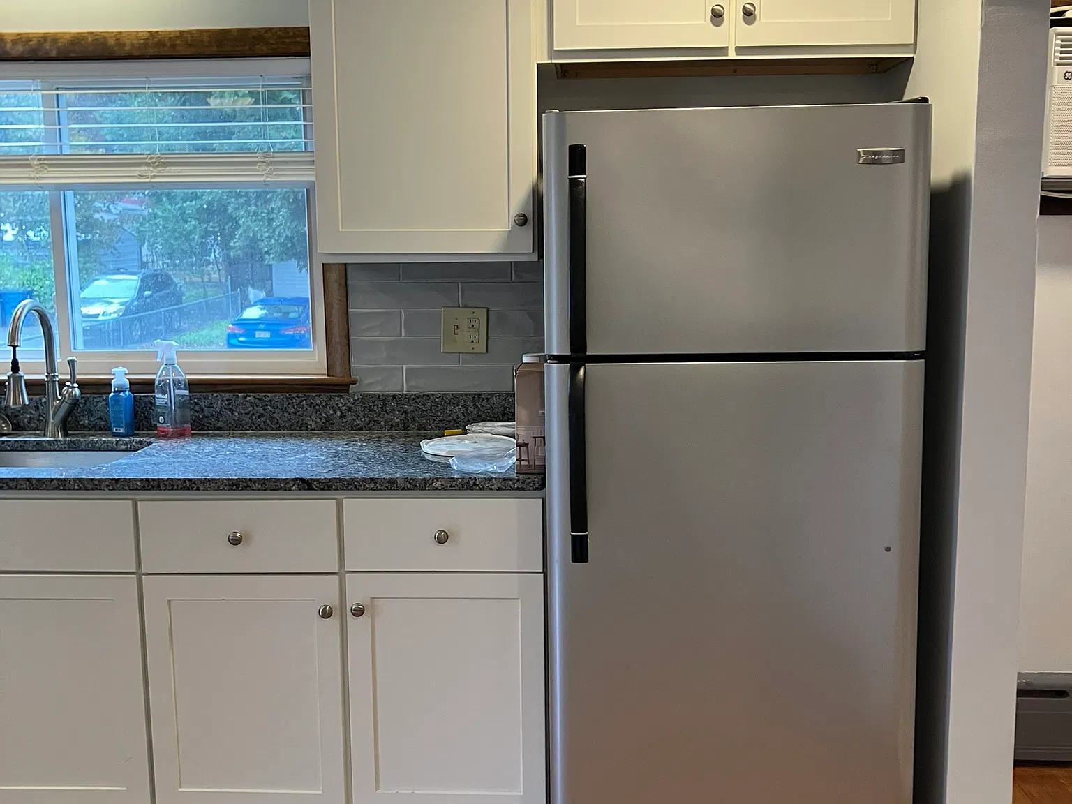 2 bed, $2,300 — Photo 3
