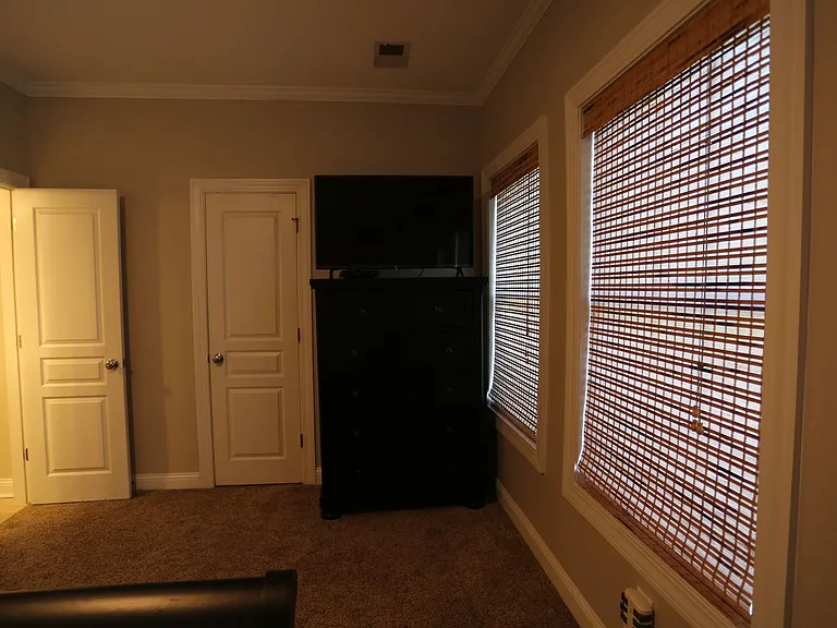 219 Lake View Dr — Photo 21