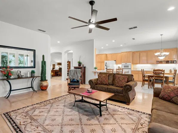 2303 Petruchio Way, Roseville, CA 95661