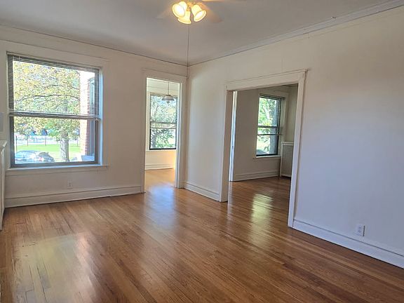 5th image of 5631-39 S Kenwood Ave #5639-1B