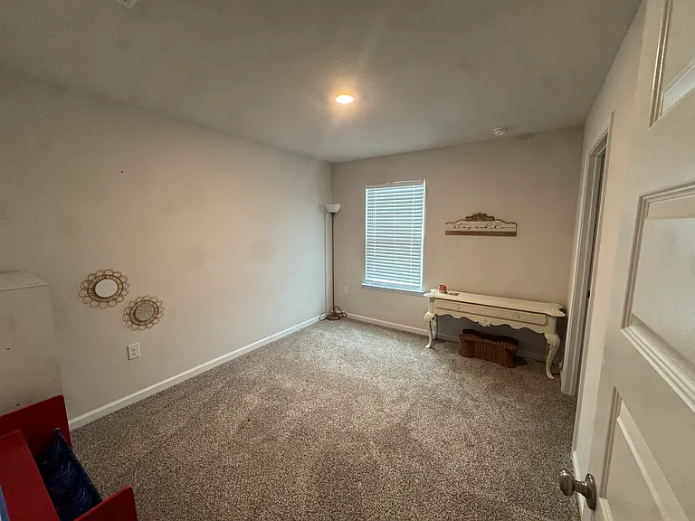 6596 Kettles St — Photo 13