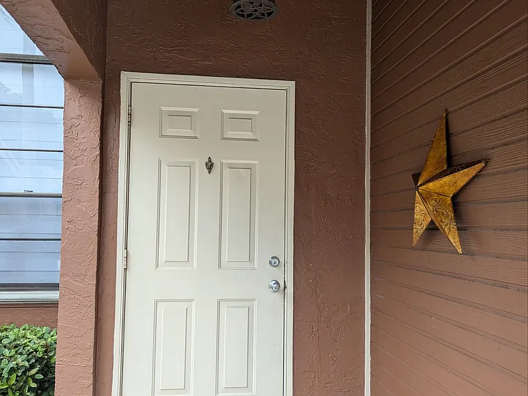 22425 Thousand Pines Ln — Photo 7