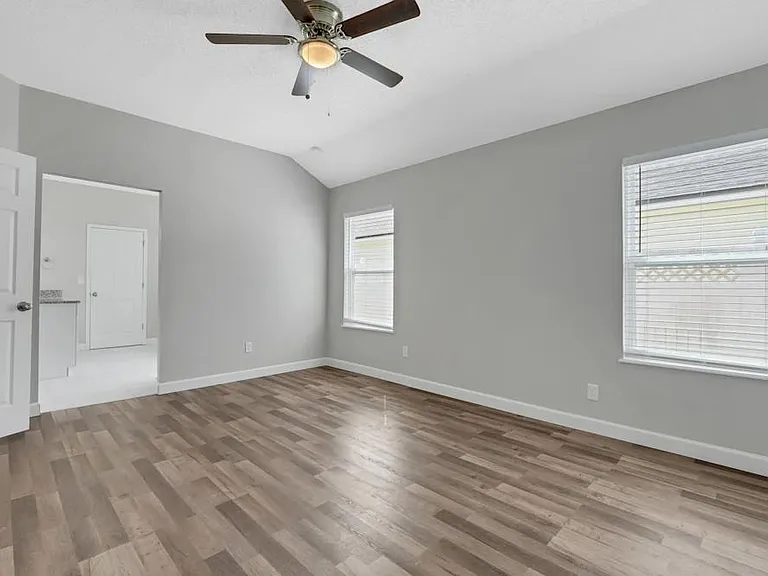 12365 Amanda Cove Trl — Photo 6