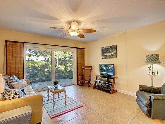 3rd image of 8300 Bardmoor Blvd APT 109