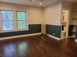 4024 N Ashland Ave APT 110, Chicago, IL 60613