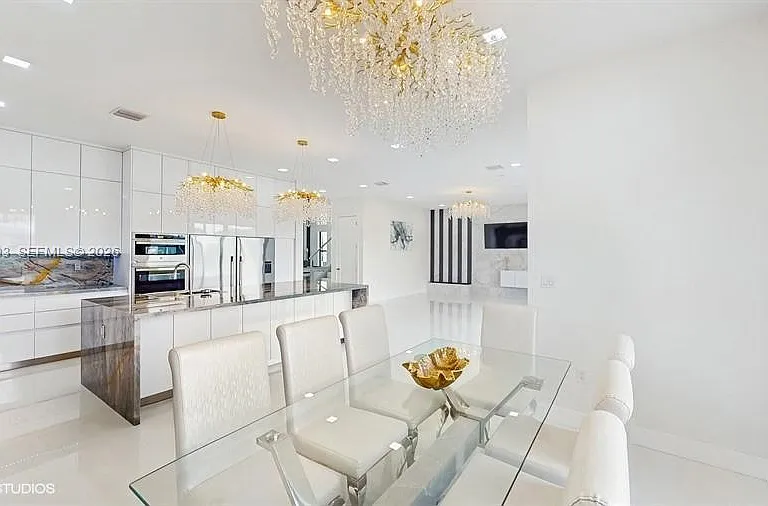 8350 Royal County Down Rd — Photo 6